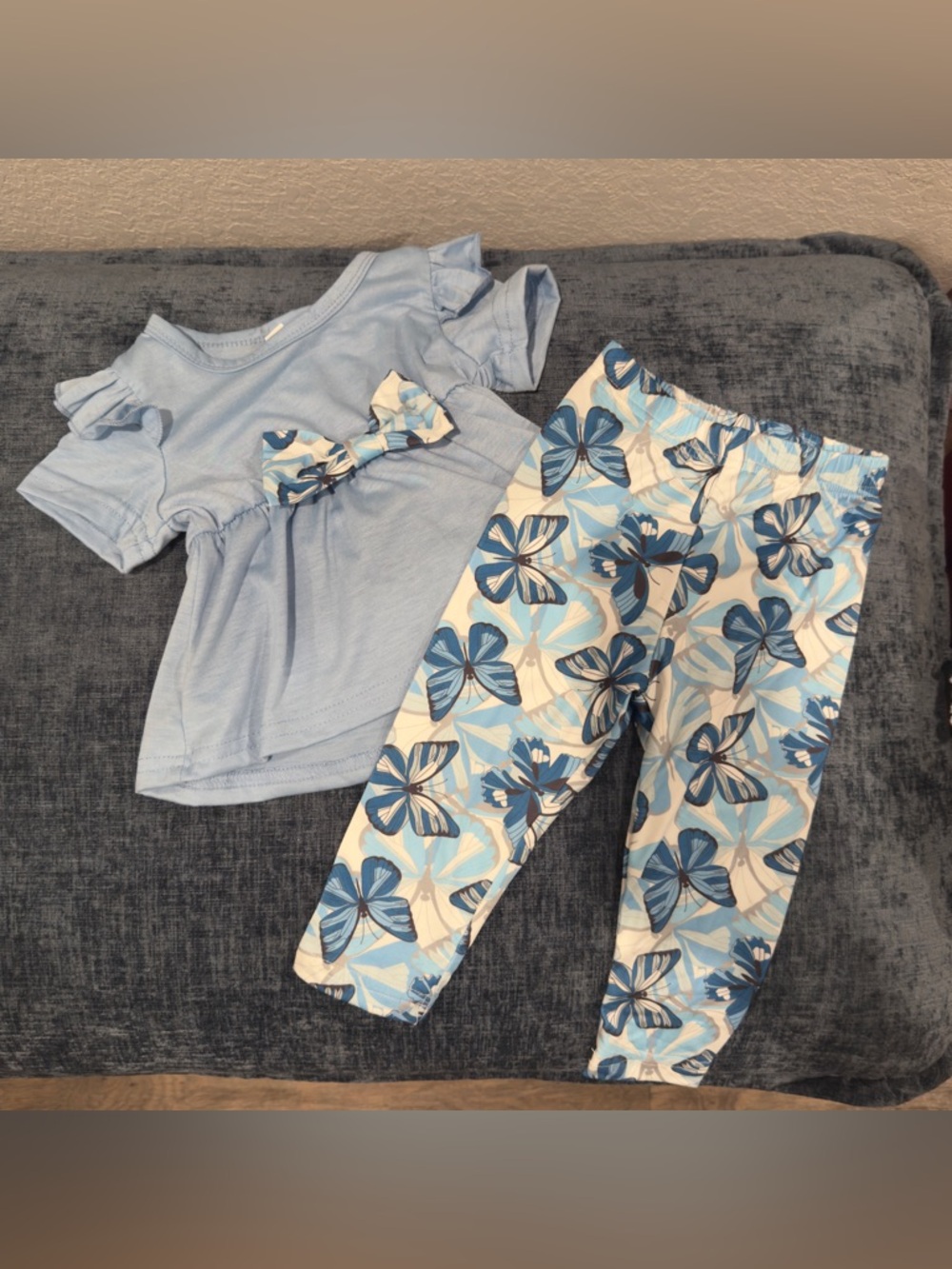 Baby Girl Light Blue Top & Floral Leggings Set